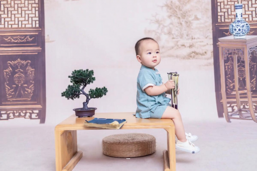 莱芜蜡笔小新美伢怀孕